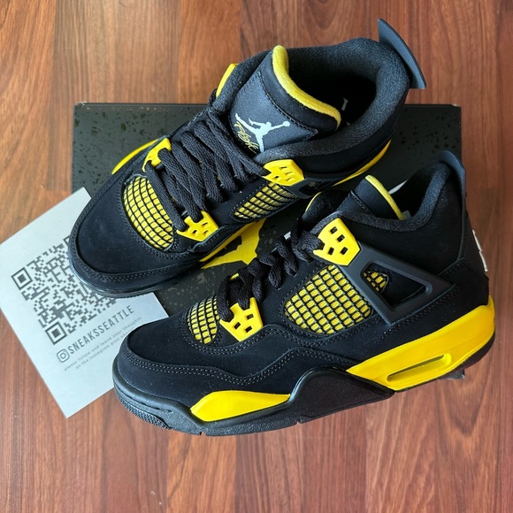 Jordan Retro Thunder (2023) (GS) Size 408452-017 Free